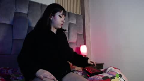 kittyhouse_hs online show from February 2025 02:08:02 AM