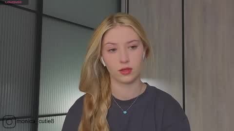 Snapshot of kittyloffe chatting on March 2025 04:03:02 AM Monika online show from March 2025 04:03:02 AM