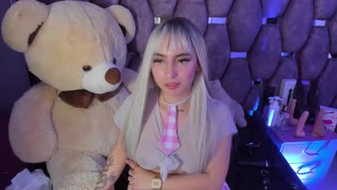 Snapshot of kittylovely__ chatting on March 2025 08:02:02 AM kittylovely online show from March 2025 08:02:02 AM