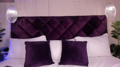 Kitty online show from April 2026 12:25:01 PM