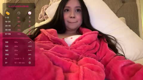 mia online show from October 2025 05:29:02 AM