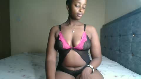 Snapshot of kittypettite chatting on February 2026 06:51:01 AM Kittypettite online show from February 2026 06:51:01 AM