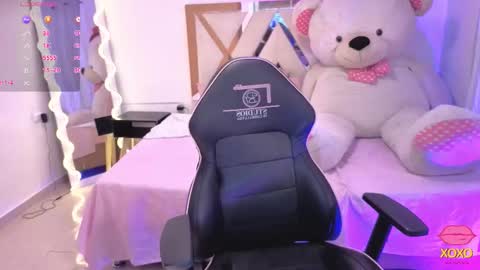 Kitty  online show from September 2025 11:54:01 PM