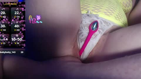 Snapshot of kittywhiteass chatting on April 2026 07:36:02 AM kittywhiteass online show from April 2026 07:36:02 AM