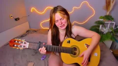 Rina online show from October 2025 01:38:01 AM