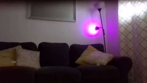 Kittyymaze online show from December 2025 02:23:01 PM