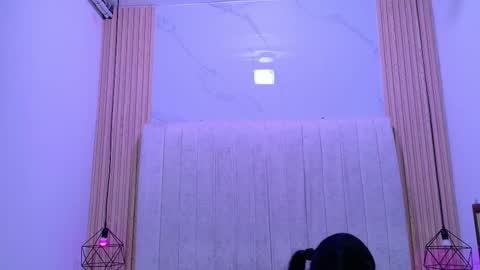 Luisa y Jairo online show from November 2025 12:37:02 PM