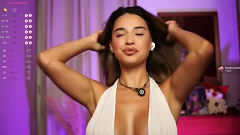 Erika online show from September 2025 06:52:02 PM