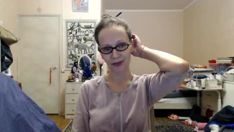 KiuminBerry online show from December 2024 06:35:02 PM