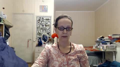 KiuminBerry online show from February 2025 04:14:02 PM