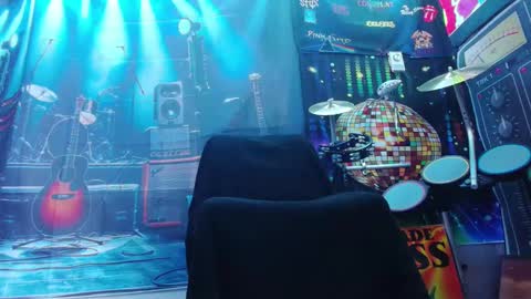 kiveuxmakeu online show from February 2025 10:06:02 PM