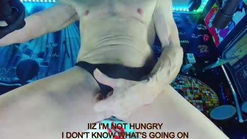 kiveuxmakeu online show from September 2025 08:31:01 PM