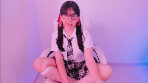 Snapshot of kiwi____ chatting on May 2026 08:37:01 PM Little piece of fruit online show from May 2026 08:37:01 PM