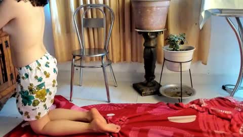 Snapshot of kiwi_mmm chatting on January 2025 04:45:01 PM kiwi_mmm online show from January 2025 04:45:01 PM