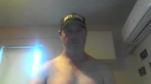 kiwiguy19773 online show from January 2025 06:28:01 AM