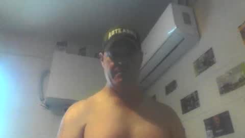 Snapshot of kiwiguy19773 chatting on February 2026 11:21:02 PM kiwiguy19773 online show from February 2026 11:21:02 PM