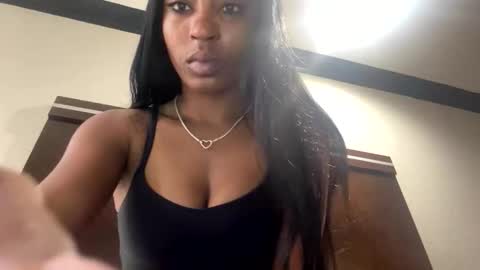 Snapshot of kiwirichi3 chatting on January 2026 12:10:02 PM Kiwirichi3 online show from January 2026 12:10:02 PM