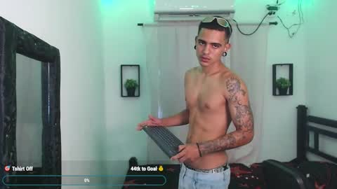 kizame___ online show from October 2025 06:18:02 PM