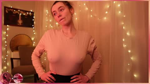 Snapshot of kjfucks chatting on February 2026 06:41:02 PM JaneSweet online show from February 2026 06:41:02 PM