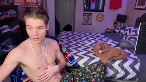 Kyle online show from January 2025 01:43:01 PM