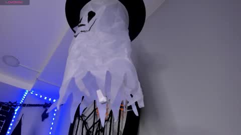 klariz09 online show from October 2025 08:25:01 PM