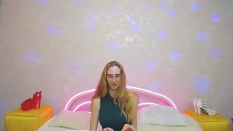 Klary online show from December 2024 04:52:02 PM