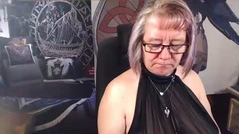 Michelle online show from October 2025 06:31:01 AM