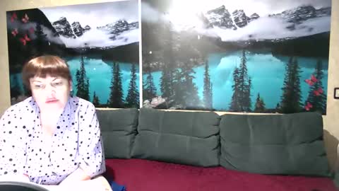 Kleosnow online show from October 2025 08:56:02 AM