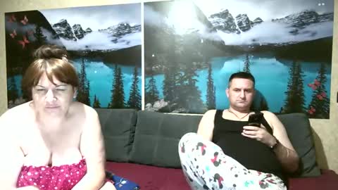 Kleosnow online show from October 2025 09:05:02 PM