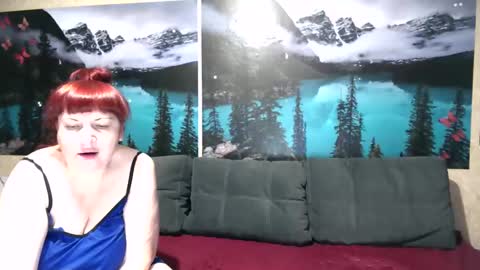 Kleosnow online show from November 2025 09:53:01 AM