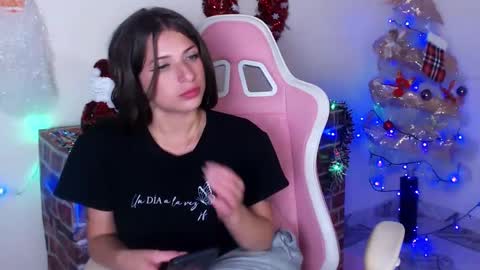 Kloe online show from December 2024 04:34:02 AM