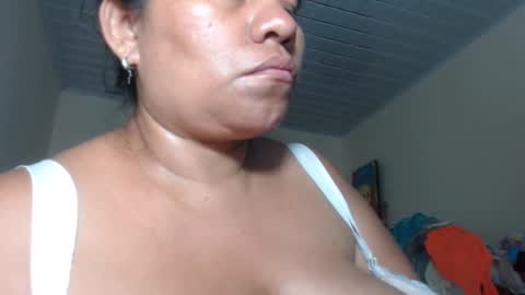 Kloe online show from February 2025 09:03:01 AM