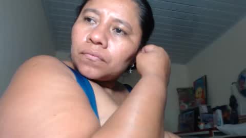 Kloe online show from September 2025 08:15:02 AM