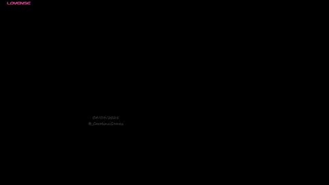 K L O E online show from September 2025 12:05:01 PM