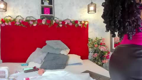 Snapshot of kloeh_star chatting on May 2026 08:17:01 PM Kloeh online show from May 2026 08:17:01 PM