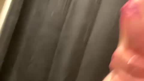 kmitchy online show from May 2026 06:04:01 PM
