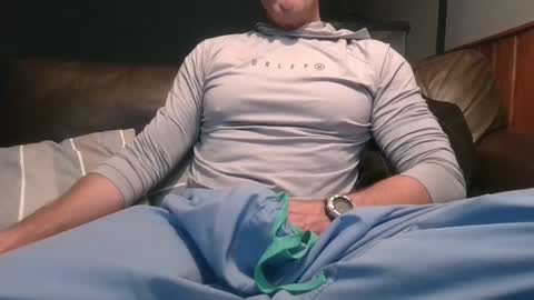 Knight3975 online show from February 2025 06:40:01 AM