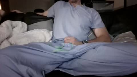 Knight3975 online show from October 2025 04:40:02 PM