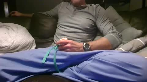 Knight3975 online show from October 2025 09:06:02 AM