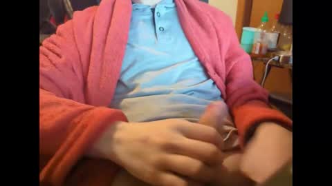 kniloc online show from January 2025 10:26:01 PM