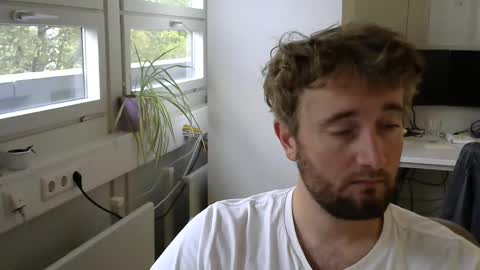 Knisley online show from October 2025 10:38:01 AM