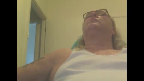 knobout online show from January 2025 07:25:02 AM