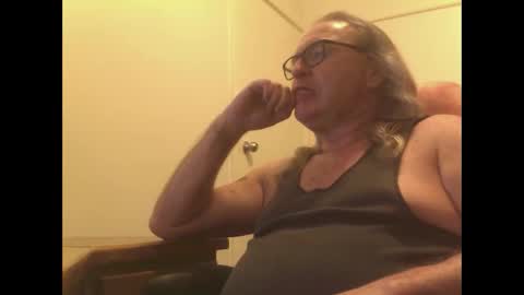 knobout online show from February 2026 10:36:01 AM