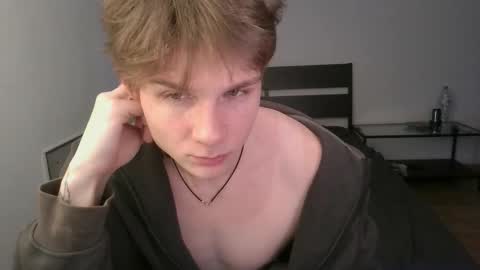 Snapshot of knotsiemens chatting on November 2025 10:19:01 PM Adam online show from November 2025 10:19:01 PM