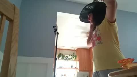 ko_rides online show from November 2025 04:31:02 PM