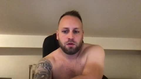 hugo online show from October 2025 02:00:01 AM