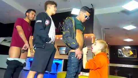 kobayaske online show from January 2025 12:20:02 AM