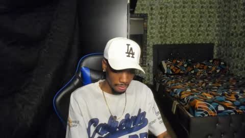 kofi online show from December 2025 12:27:02 AM