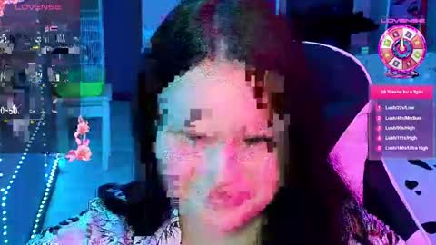 Mia online show from December 2024 08:03:02 PM