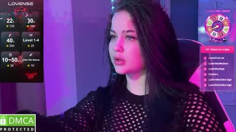 Mia online show from December 2024 11:29:01 PM